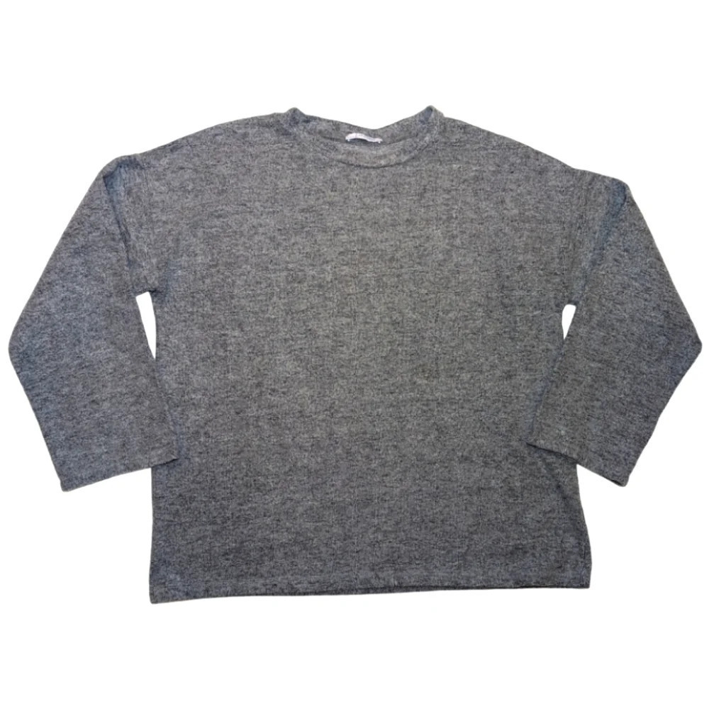 Zara Trafaluc Crewneck Cotton Blend Fuzzy  Soft Grey Sweater Womans Large